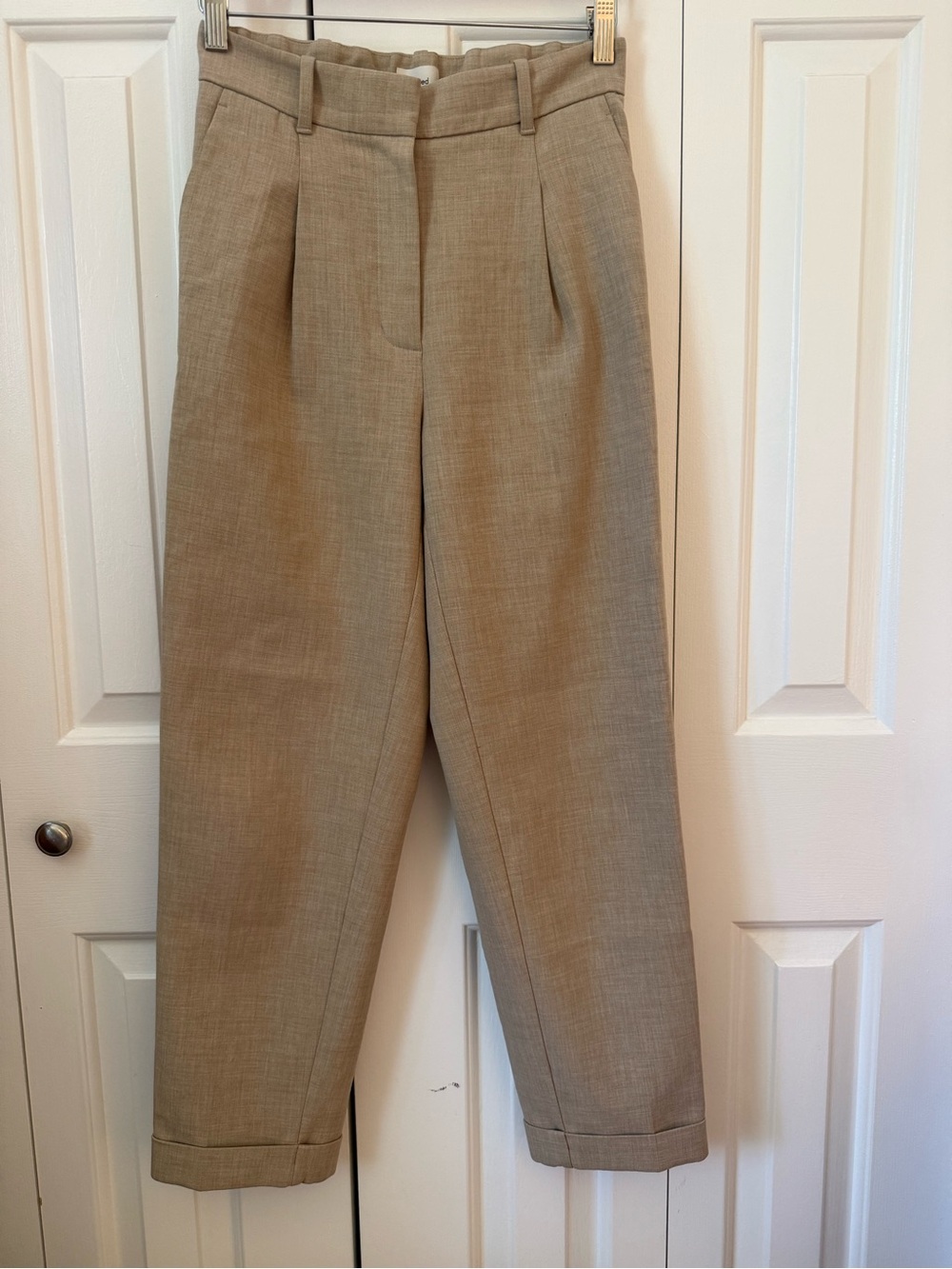Wilfred Women's Light Tan Pleated Trousers